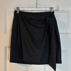 Wilfred Black Mini Skirt with Knot Detail
